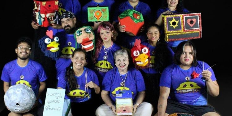 Festival de Teatro da Amazônia leva mostra de Lambe-Lambe ao Largo de São Sebastião
