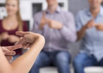 Curso online e gratuito de Libras oferta 500 para público a partir de 16 anos
