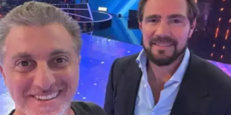 “Estou com você”: entenda as trocas de mensagens entre Luciano Huck e Vorcaro