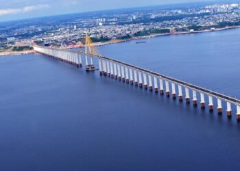 Rio Negro recua 2,5 metros em setembro e vazante acelera em Manaus