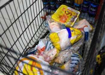 Justiça condena supermercado em R$ 1,3 milhão por vender produtos vencidos