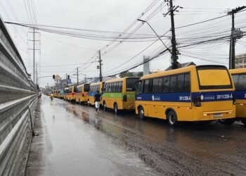 Manaus libera até R$ 3 milhões mensais para reforçar transporte dos “amarelinhos”