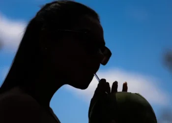Após frente fria, temperaturas voltam a subir nesta terça-feira (8)
