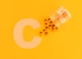 Vitamina C pode ajudar pessoas com alterações pré-cancerígenas no sangue