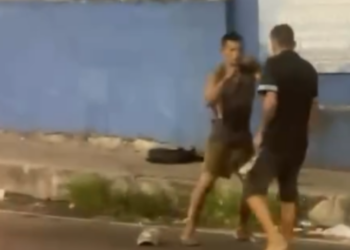 Homens protagonizam ‘UFC’ no meio da Bola do Produtor em Manaus