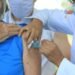 Proteção reforçada: SUS amplia vacinação contra pneumonia para idosos a partir dos 85 anos