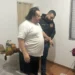 Morte macabra em motel: descoberta milionária coloca marido da vítima na mira da polícia