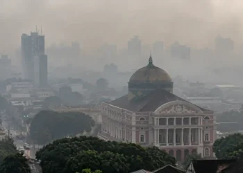 Manaus registra níveis péssimos de qualidade do ar na manhã desta sexta-feira