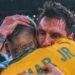 Neymar homenageia Messi antes da despedida da seleção argentina