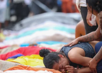 Oito PMs são denunciados por crimes durante Operação Contenção no RJ