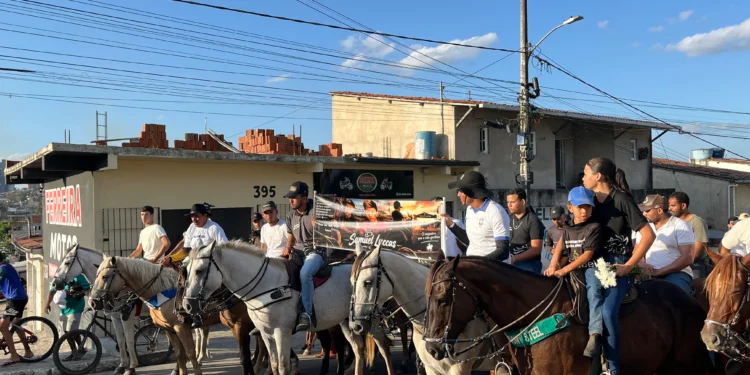 Câmera flagra motorista deixando local após acidente que matou menino de 10 anos na Paraíba