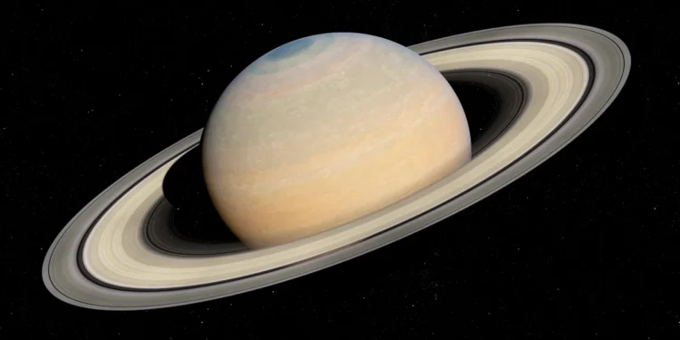 Próximo da Terra, Saturno pode ser visto no céu a olho nu nesta semana