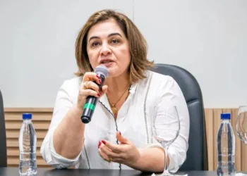 Polícia faz buscas por Maria do Carmo e integrantes de sua equipe de campanha no Amazonas