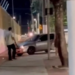 Homem é atropelado por ônibus ao tentar escapar após suspeita de furto em Vitória; vídeo