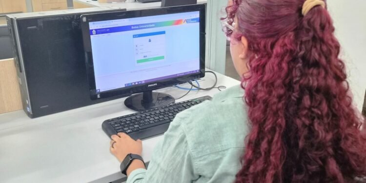 Bolsa Universidade 2027 divulga primeira lista de aprovados em Manaus; veja prazos e próximas etapas