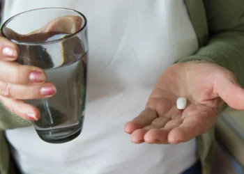 Anvisa alerta que ivermectina não funciona no tratamento do câncer