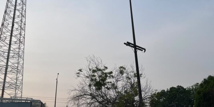 Fumaça ameniza em Manaus e capital deixa a 1ª posição do ranking das cidades mais poluídas do país após uma semana