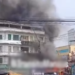 Fogo começa em restaurante e se espalha para prédio no Centro de Manaus; área é evacuada