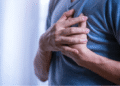 Eleições sob calor e longas filas exigem atenção à saúde do coração, alertam cardiologistas