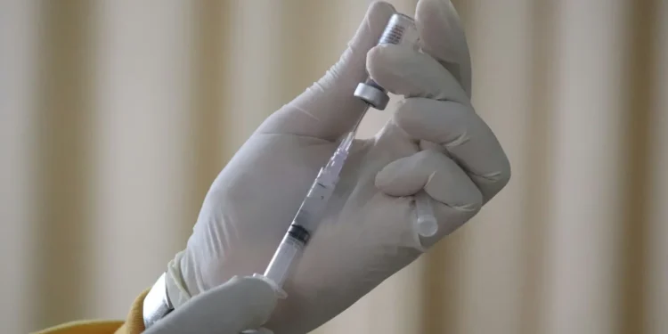 Anvisa aprova testes em humanos de vacina brasileira contra malária