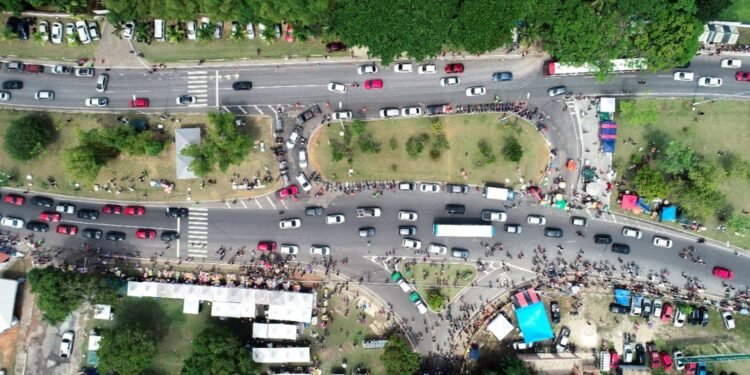 Dia de Finados em Manaus: veja mudanças no trânsito e linhas de ônibus para visitar cemitérios