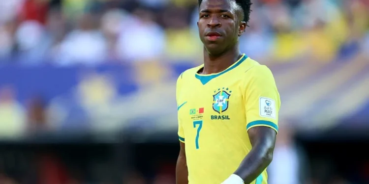 Bola de Ouro: Vini Jr. é o melhor brasileiro pelo quinto ano consecutivo